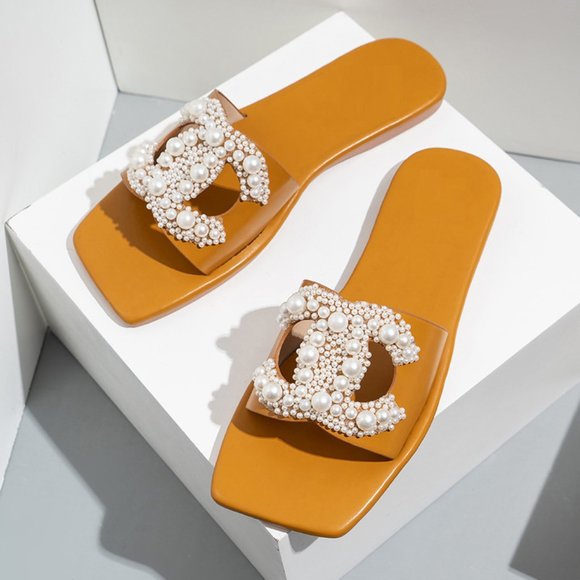 Fashion 'Pearl' Sandals - Picture 2 of 7